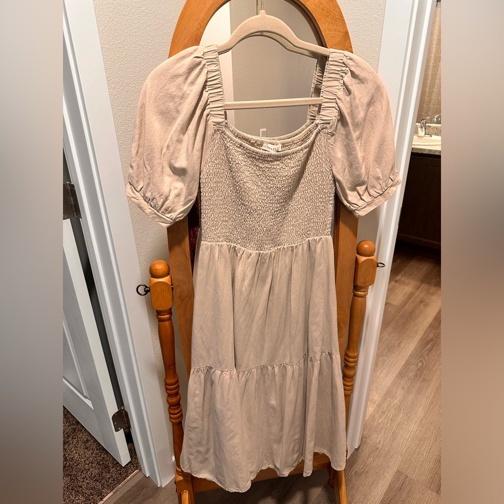 Neuflora Winfield Dress S